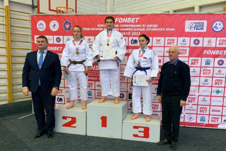 Студентка У(Т)ОР Вероника Ощепкова на соревнованиях по дзюдо стала призером сразу в двух категориях