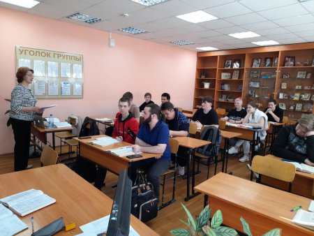 Студентов-выпускников У(Т)ОР приглашают продолжить образование в Хакасском госуниверситете